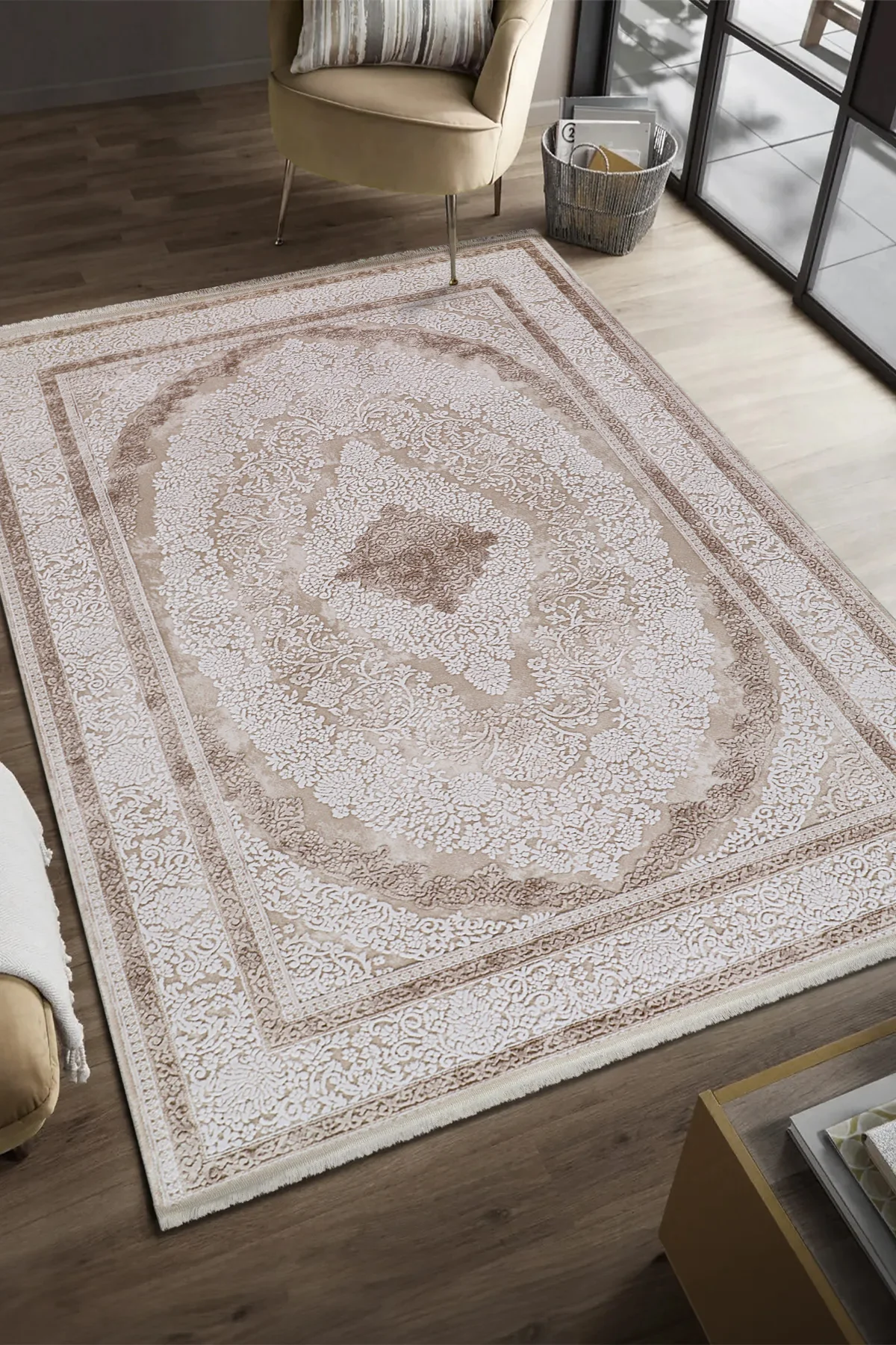 ANDROMEDA SERENAT HALI SE001