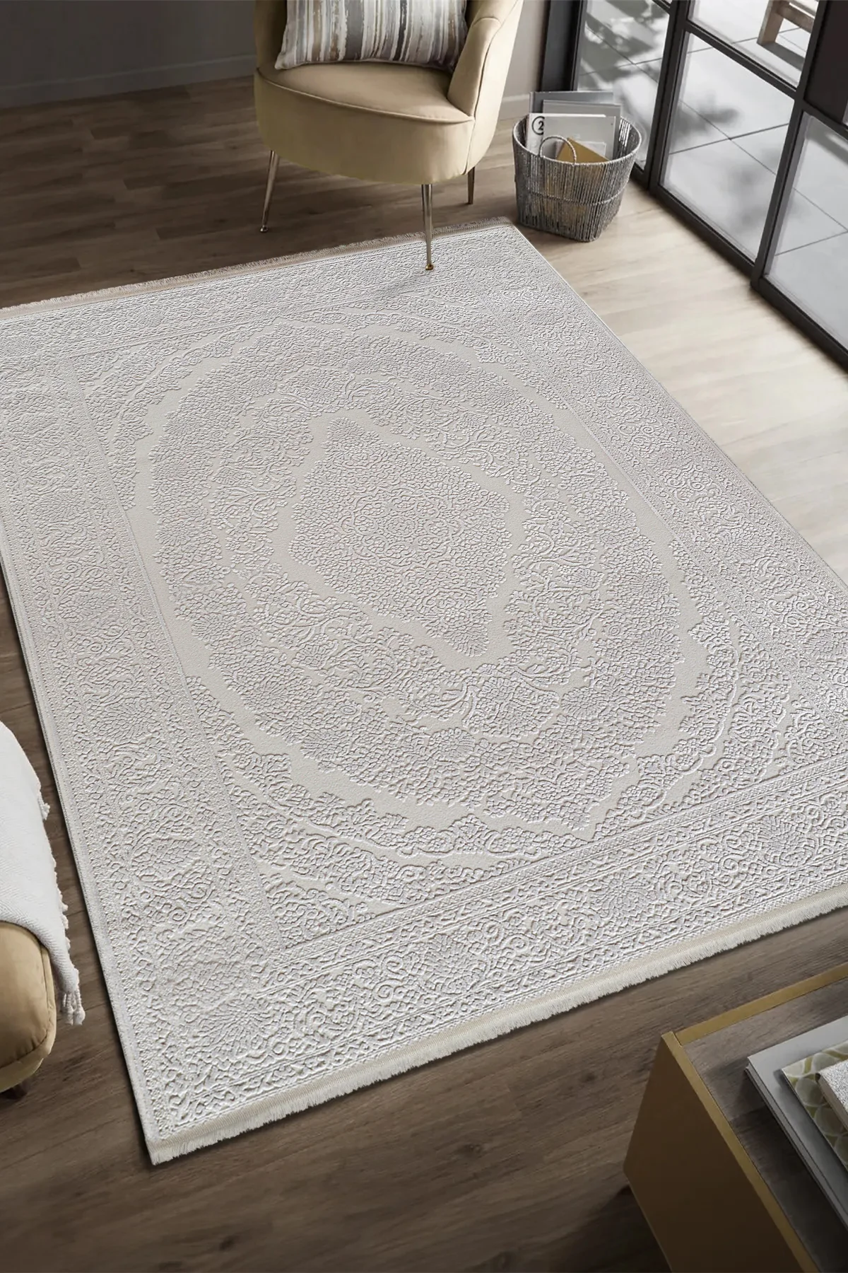 ANDROMEDA SERENAT HALI SE012