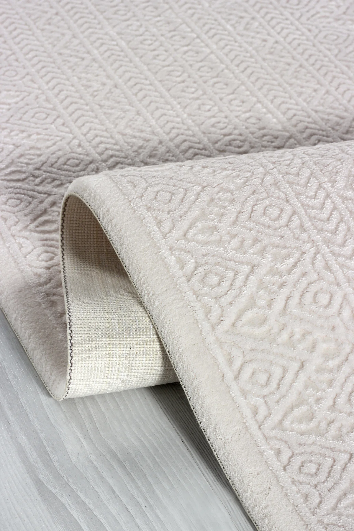 ANDROMEDA SERENAT HALI SE007